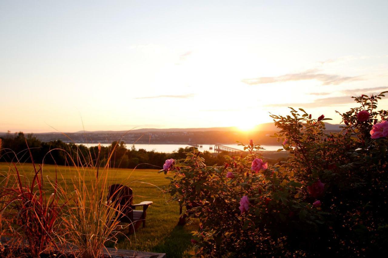 Les Ancetres Auberge & Restaurant St-Pierre-de-l'Île-d'Orléans Kültér fotó